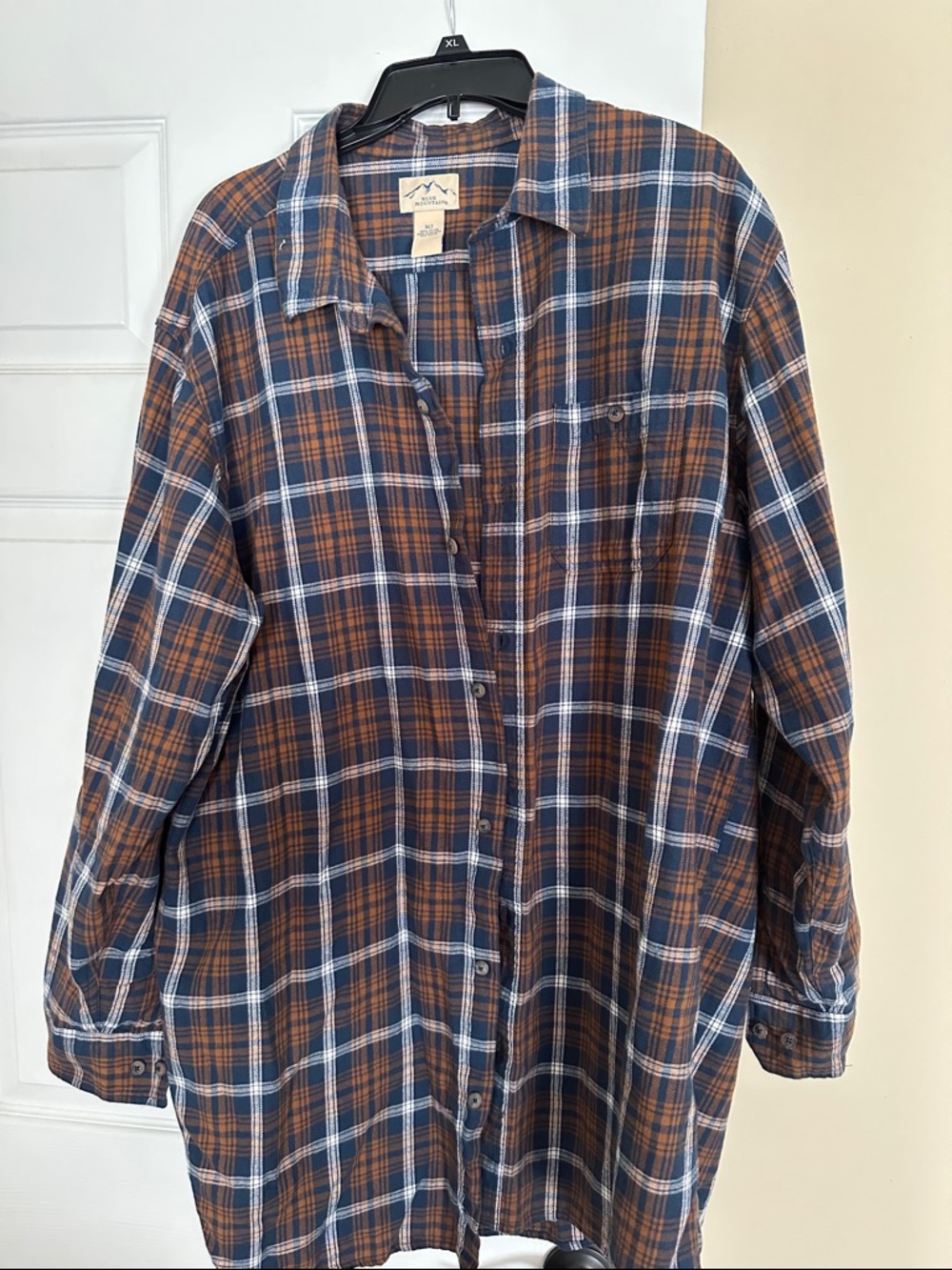 Men's Plaid Button-Up Shirt in Brown & Navy